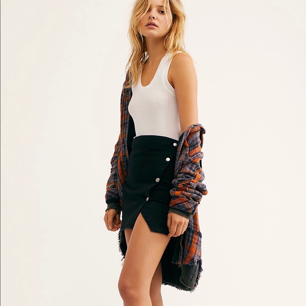 Free People Notched Denim Mini Skirt size 4 black